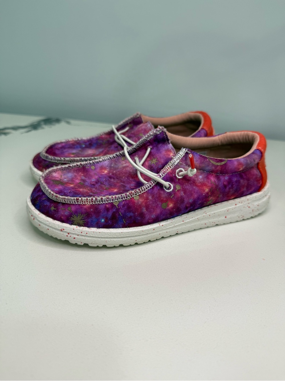 Hey Dude Wally Youth Shoes Pink Galaxy Size Youth 2 Slip-On Causal